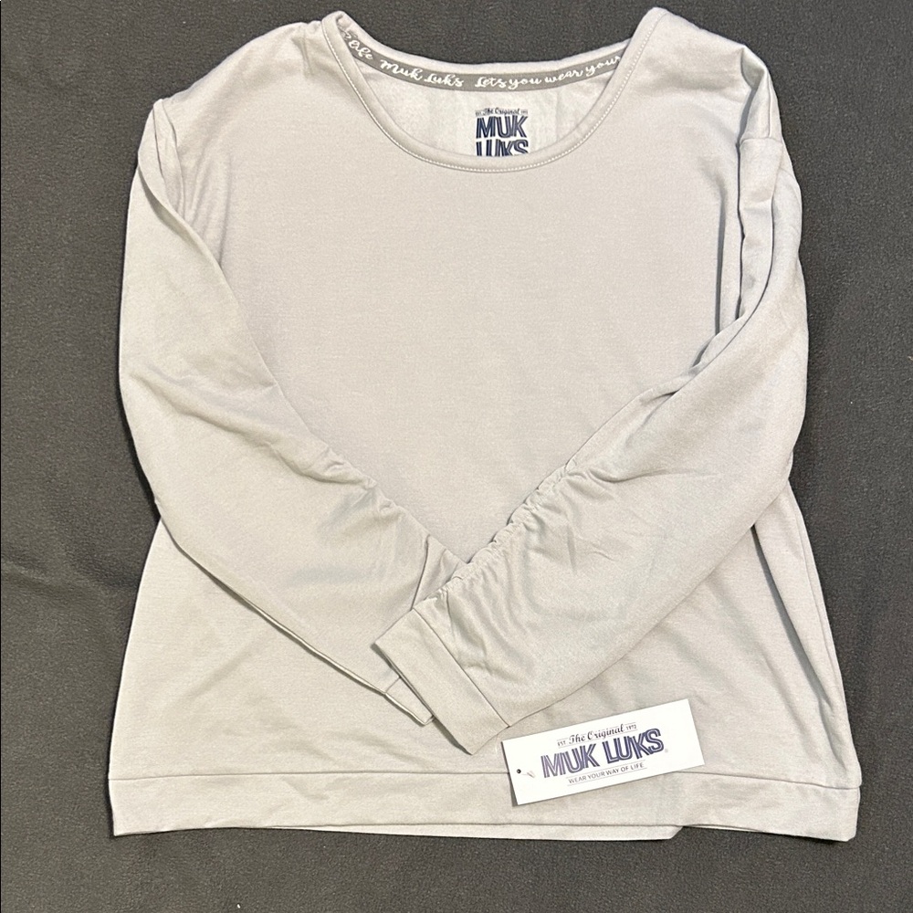 Muk Luks Light Gray Pajama Set with Camo Pants - Picture 4 of 5